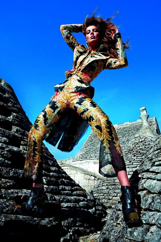 Vogue Paris Issue- February 2011 Photographer - M. Sorrenti Model- Daria Werbowy Stylists- Emmanuelle Alt, Jane How & Carine Roitfeld Hair- Recine Make-up- Aaron De Mey
